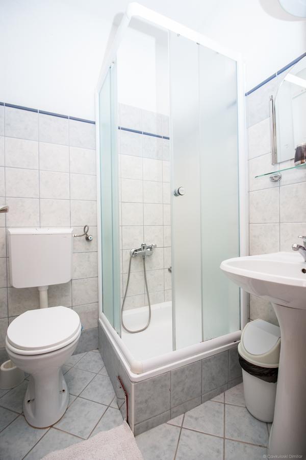 אוהריד Villa Dudan Lakeview מראה חיצוני תמונה