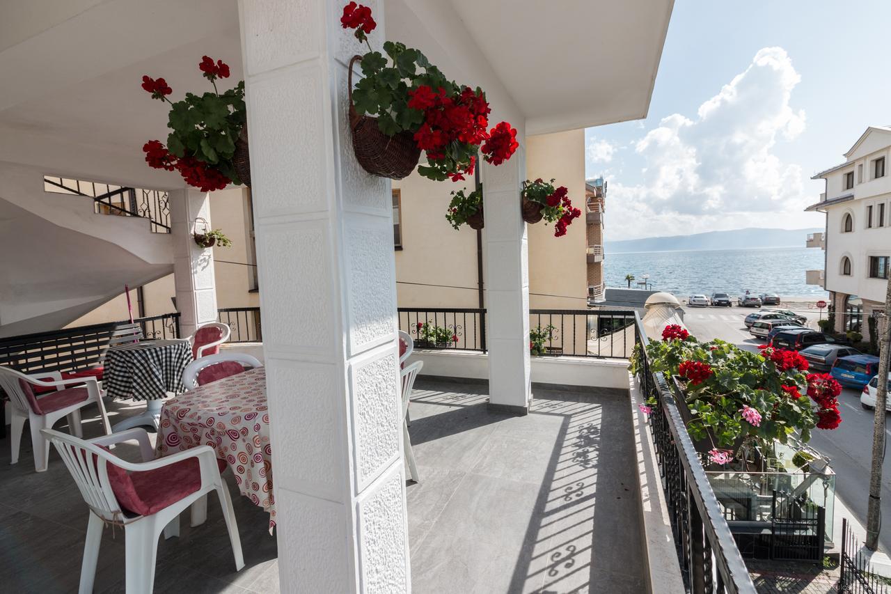 אוהריד Villa Dudan Lakeview מראה חיצוני תמונה